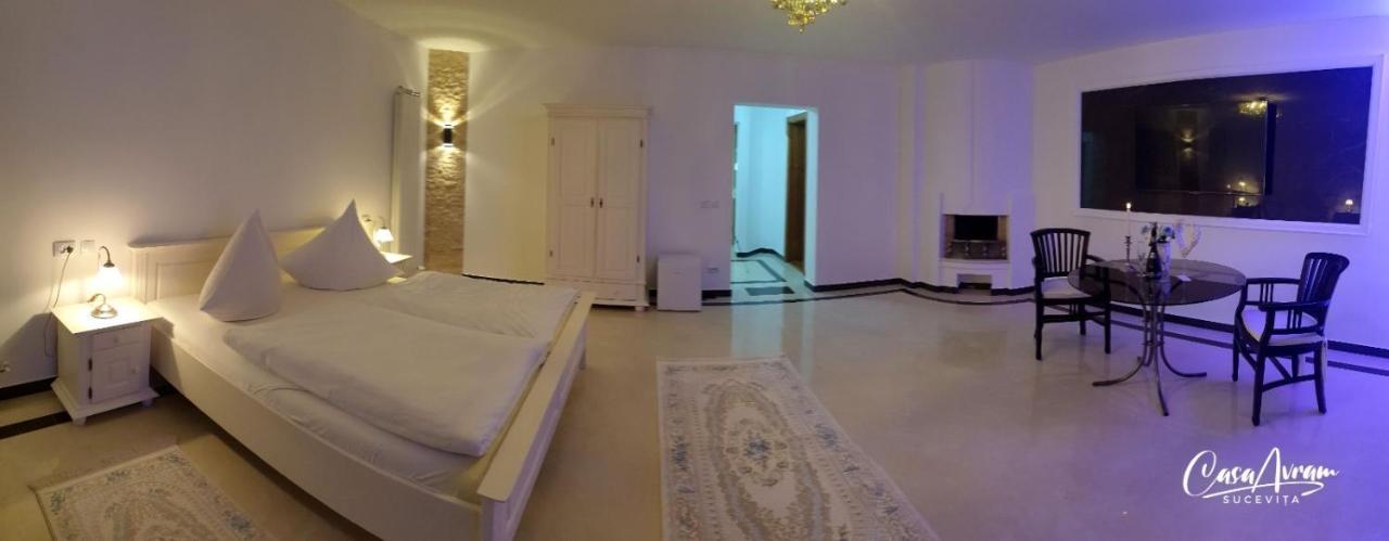 Casa Avram Hotel Suceviţa Kültér fotó