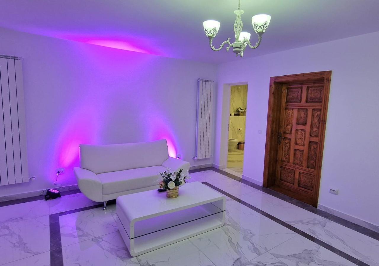 Casa Avram Hotel Suceviţa Kültér fotó